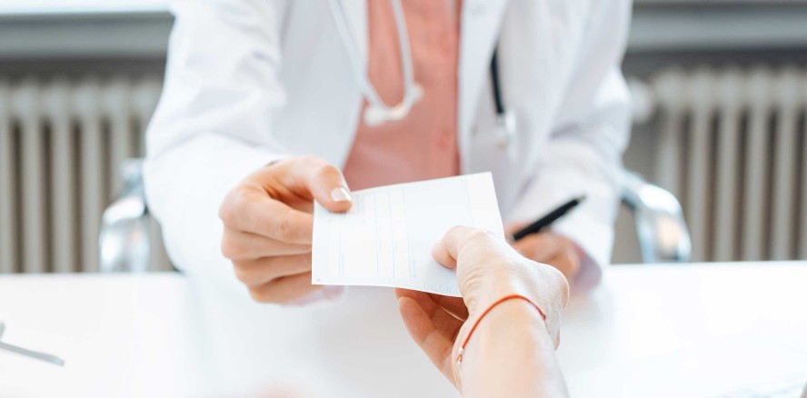 Betäubungsmittel: Darf die Verschreibung untersagt werden?