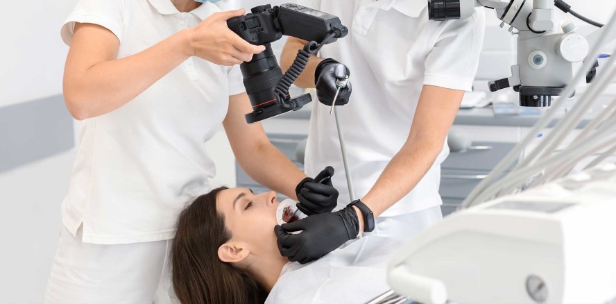 Das passende Equipment in der Dentalfotografie