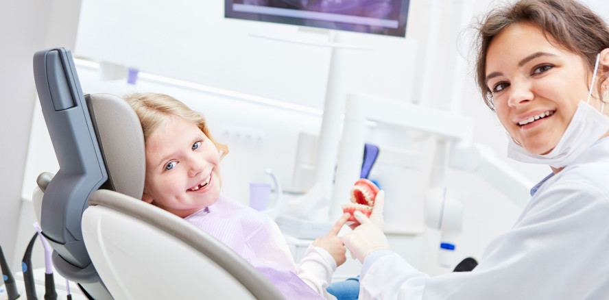 Viele Kleinkinder verpassen Zahnarzt-Vorsorge