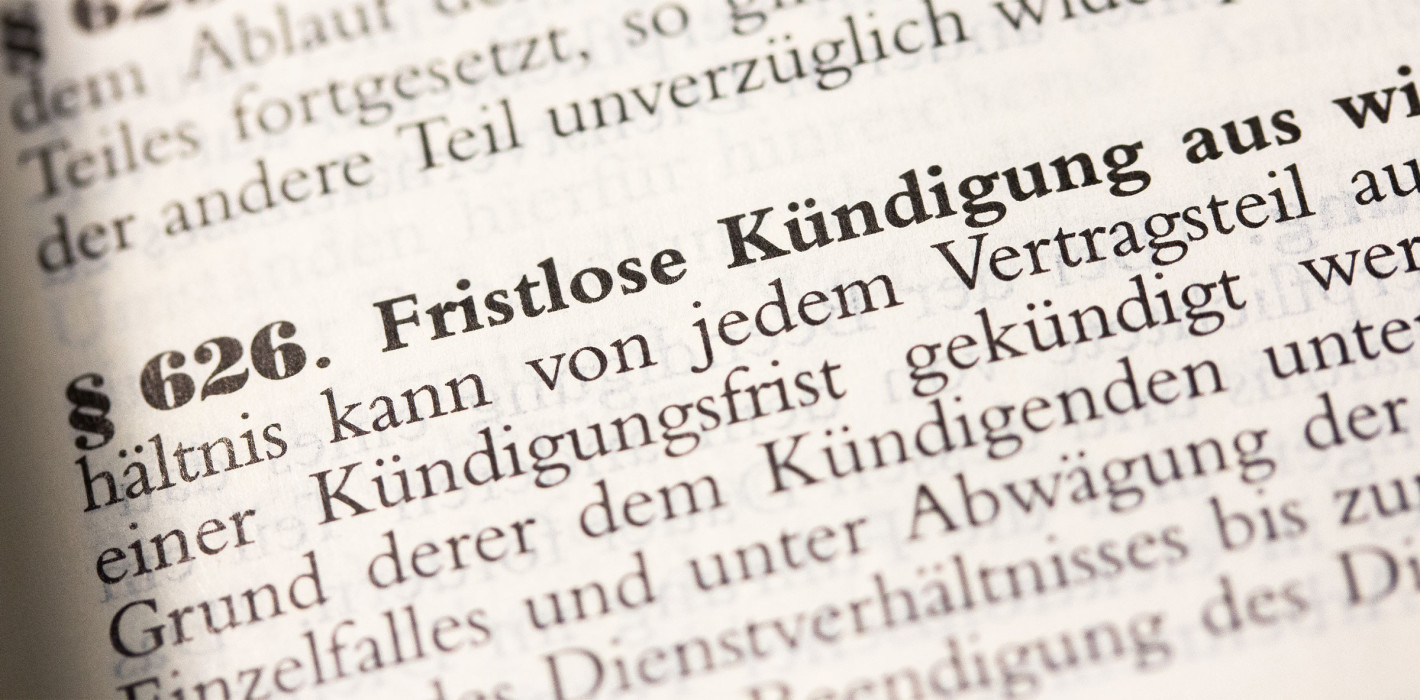 Kündigung: Wann Arbeitgeber im Urlaub Kontakt aufnehmen muss