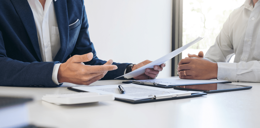 Wie oft kann ein befristeter Vertrag verlängert werden?