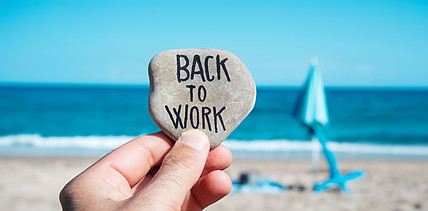 Was hilft mir, nach dem Urlaub wieder im Job anzukommen?