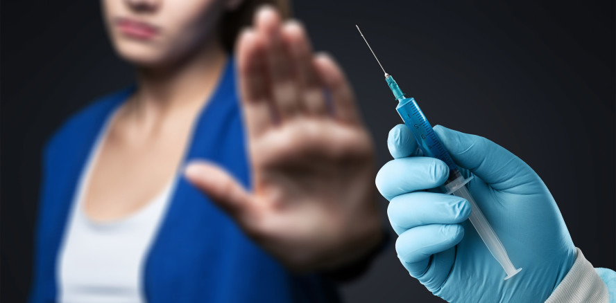 Tätigkeitsverbot für ZFA wegen nicht nachgewiesener Corona-Impfung