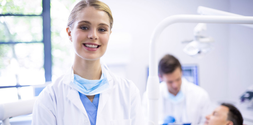 prophyCoach Beraterin: Karrierechancen für ZMPs und DHs