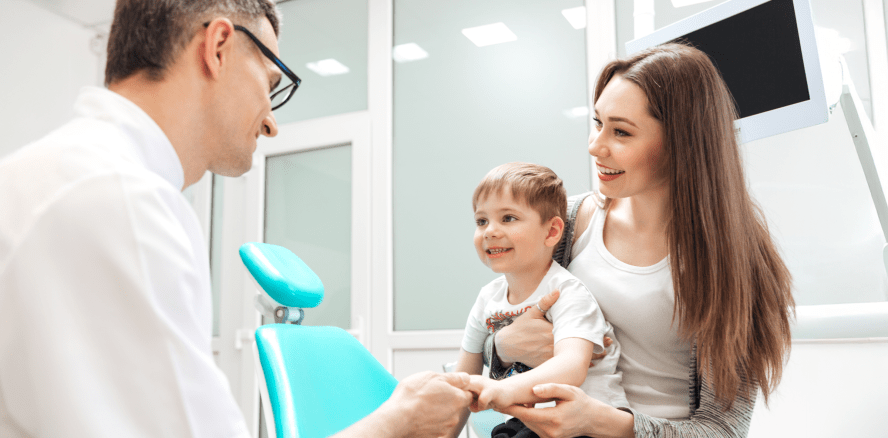 Zahnärztliche Früherkennung ab 2026 im Gelben Heft