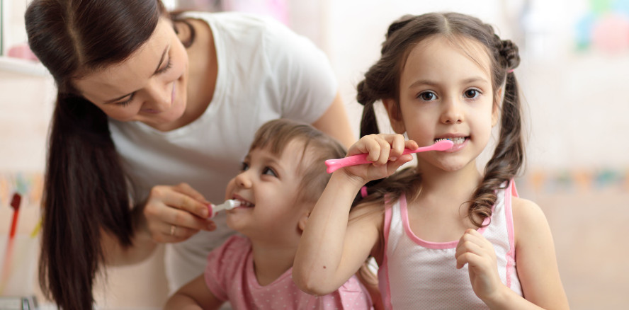 Zahngesundheit in Kindergärten und Volksschulen verbessert