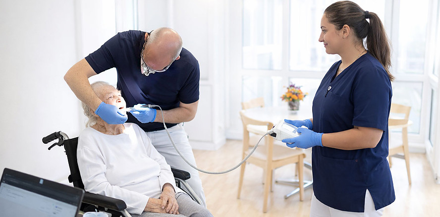 Erstmals Leitlinie zur zahnmedizinischen Betreuung geriatrischer Patienten erschienen