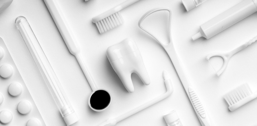 Zahnpflege: Beste, schlechteste und unerprobteste Hilfsmittel