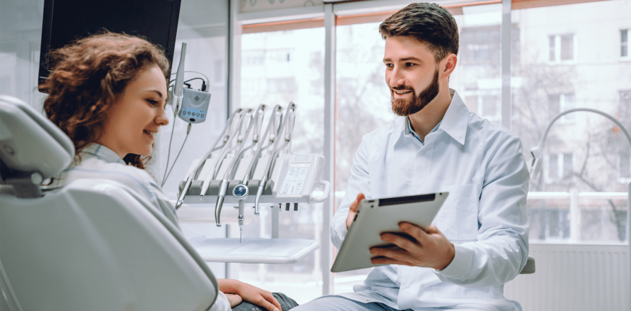 Zahnzusatzversicherung: In welchem Alter abschließen?