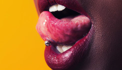 Zungen- und Lippenpiercings können Zahnfleisch schädigen