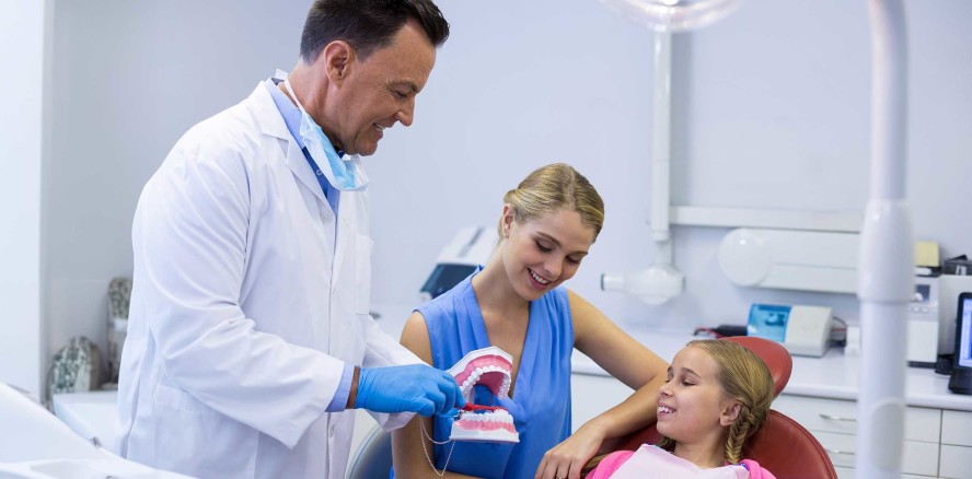 Zurück in die Schule – aber erst nach dem Zahnarztbesuch