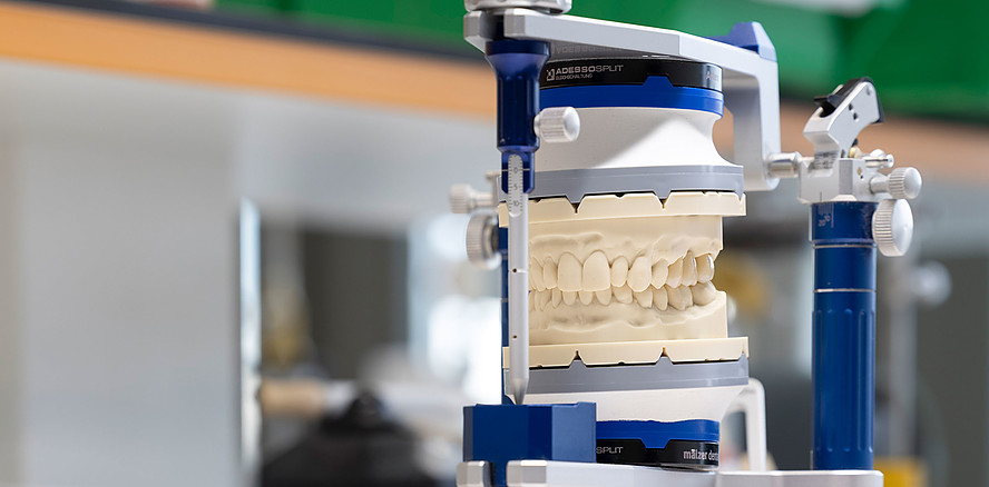 Mit der Digiplate® in wenigen Sekunden zum artikulationsfähigen 3D-Modell