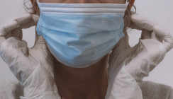ÖÄK fordert Mund-Nasen-Schutz im Gesundheitsbereich