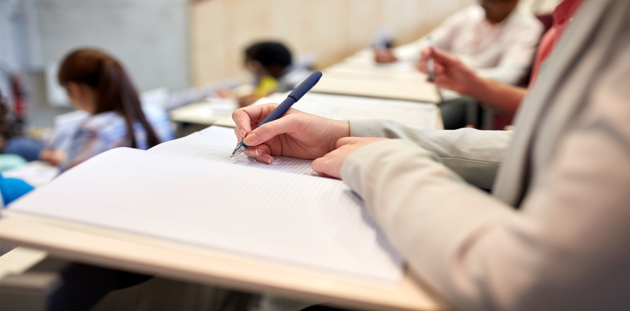 15.880 Studienanwärter an den Medizinischen Universitäten