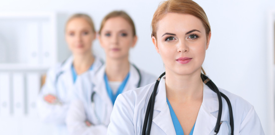 Ärztestatistik Schweiz: Immer mehr Frauen, immer jünger