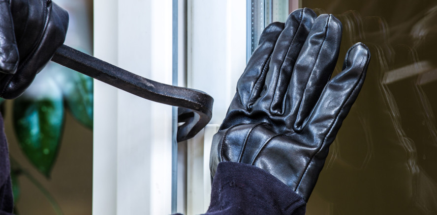 Diebe plündern Zahnarztpraxis: 150.000 Euro Schaden