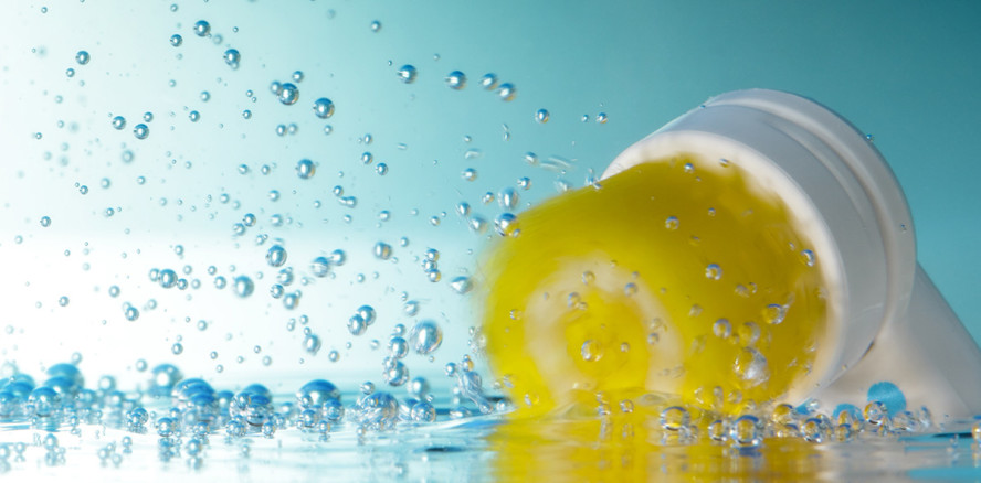 Elektrische Zahnbürsten im Test: Auch günstige putzen gut