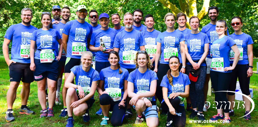 Laufen bis der Asphalt brennt: OEMUSianer rocken Firmenlauf