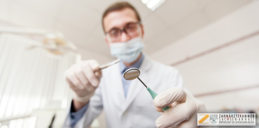 Behandlung von Flüchtlingen und Asylbewerbern