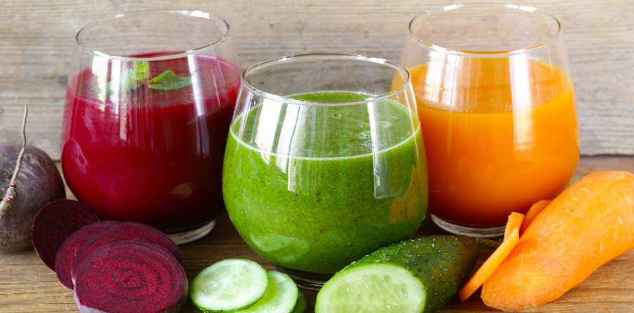 Gemüsesäfte enthalten viel Zucker oder Salz