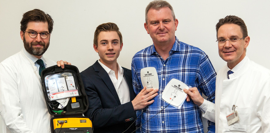 Student rettet Tennis spielendem Zahnarzt das Leben