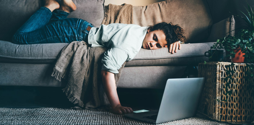 Umfrage: Im Homeoffice fehlt der soziale Kontakt