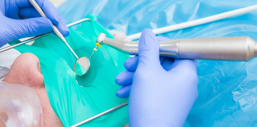 Endodontie als wichtiger Baustein der Zahnerhaltung