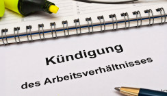 Krankheitskündigung? Was helfen kann, den Job zu behalten
