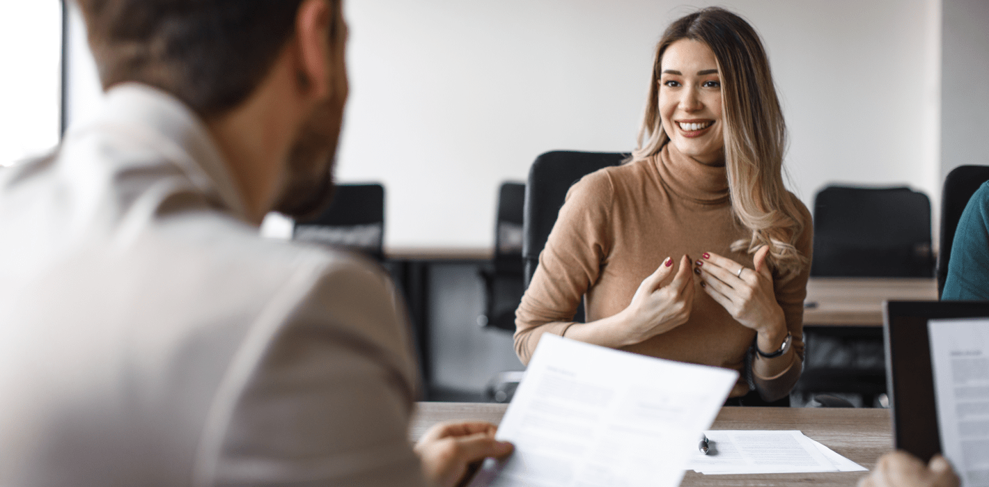 Lügen: Was im Job-Interview verdächtig wirkt – und was nicht