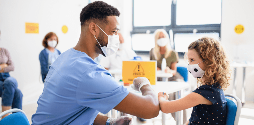 Deutlich mehr Corona-Infektionen bei Schulkindern