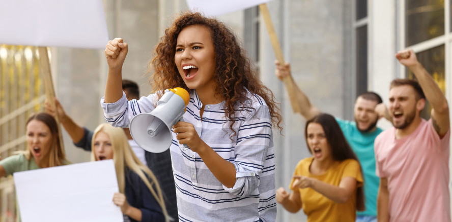 Gemeinsamer Protest gegen Sparpläne und Bürokratie