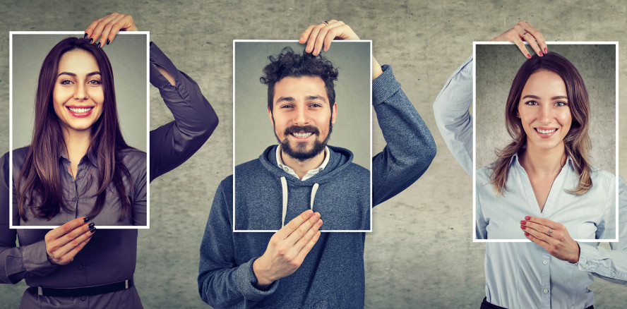 Dürfen Fotos von Mitarbeitern auf die Unternehmens-Website?