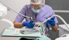 Plasma als Antibiotika-Alternative in der Parodontologie