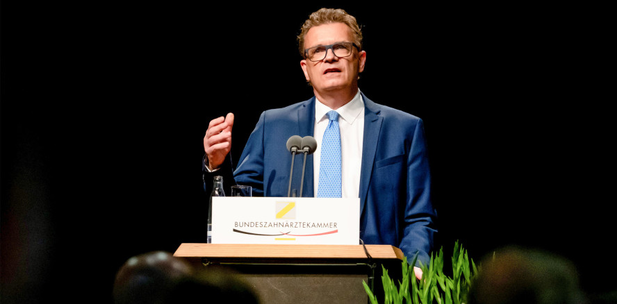 Prof. Benz ist neuer Präsident der Bundeszahnärztekammer