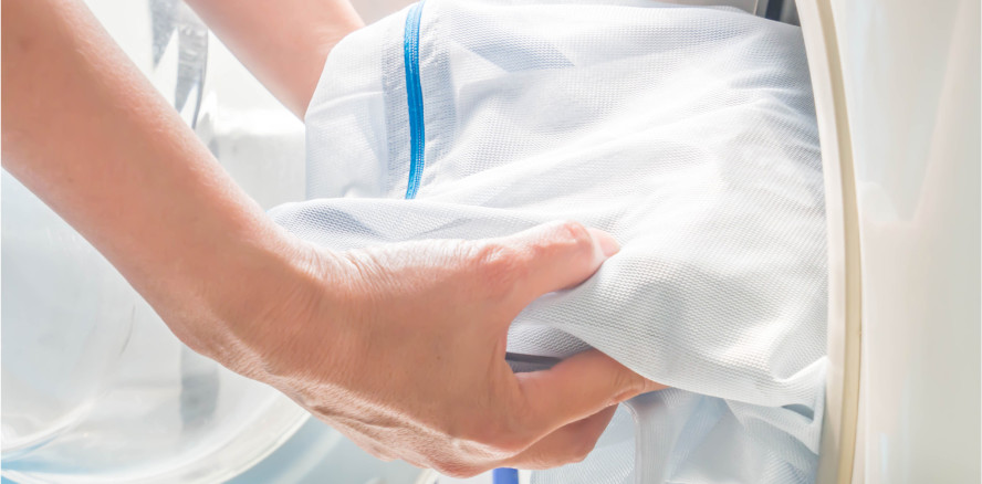 Praxiswäsche: (Hygienisch reine) Kleider machen Leute!