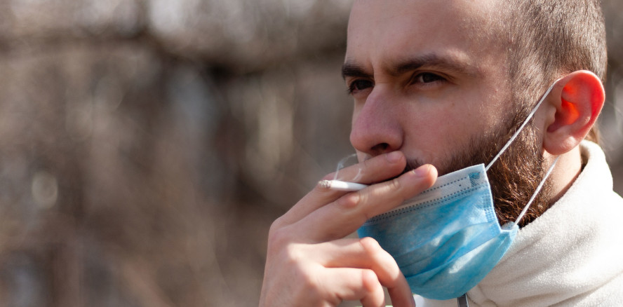 Raucher: Höheres Risiko für schwere Corona-Infektion