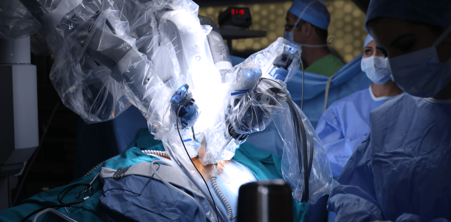 Roboter-assistierte OP lässt Tumorpatienten wieder Luft holen