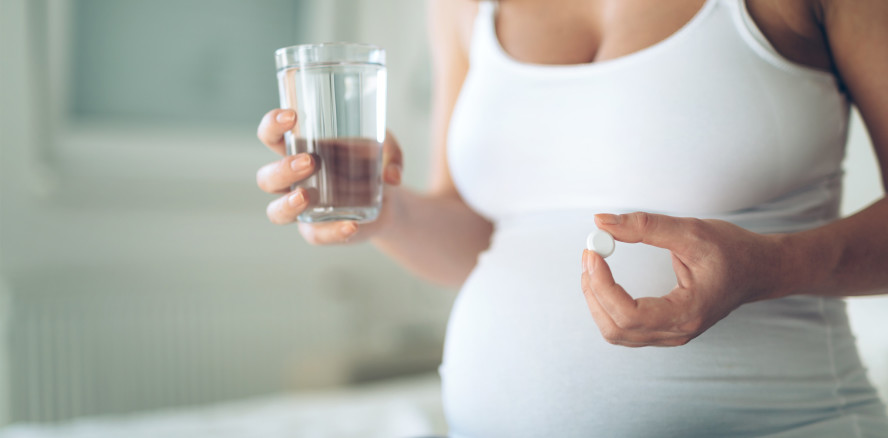 Schwangerschaft: Zugabe von Vitamin D stärkt Kinderzähne