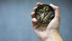 Snus boomt: Schweizer Zahnärzte sind alarmiert