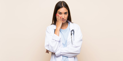 Ministerin: Teilweise ungerechte Behandlung von Frauen in der Medizin