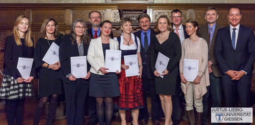 Erste Absolventen schließen Master in „Kinderzahnheilkunde“ ab