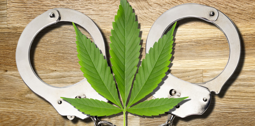 Zahnarzt wegen Drogenhandels zu Gefängnisstrafe verurteilt