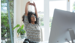 Sitzzeiten in Deutschland auf Rekordniveau: Strategien gegen Bewegungsmangel