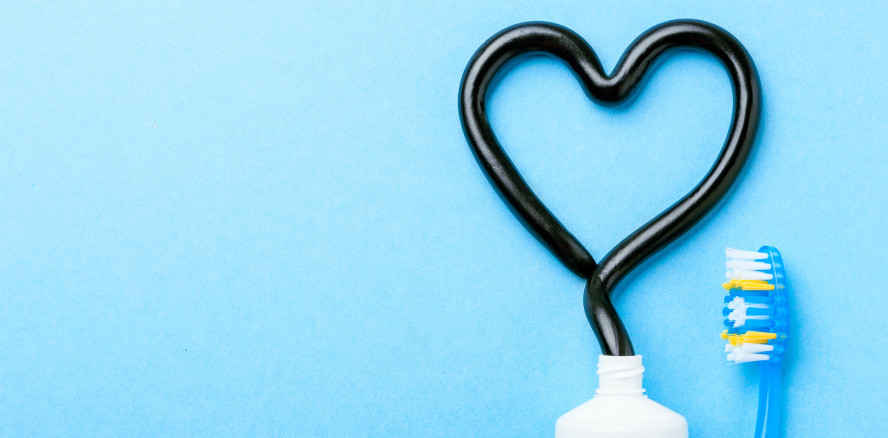 Zweimal täglich Zähne putzen senkt Herzinfarktrisiko