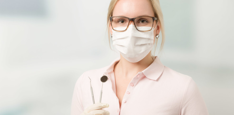 Über 3.000 neue ZFAs für Bayerns Zahnarztpraxen