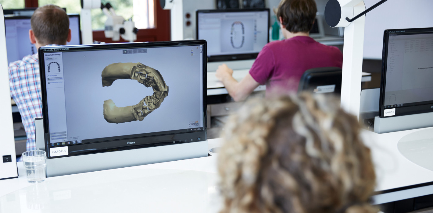 Moderner Meisterkurs mit digitalen Lehrinhalten