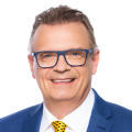 Prof. Dr. Christoph Benz