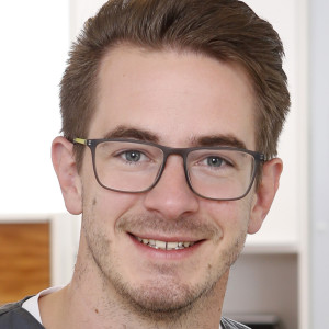 authorImage