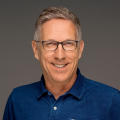 Dr. Michael Visse