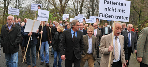 Weniger Zeit für Patienten